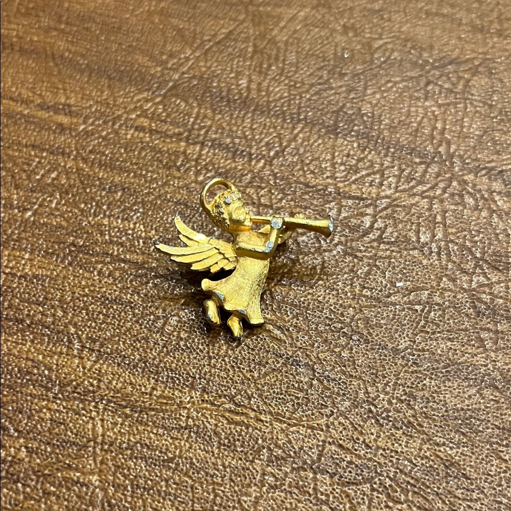 Gold Angel pin